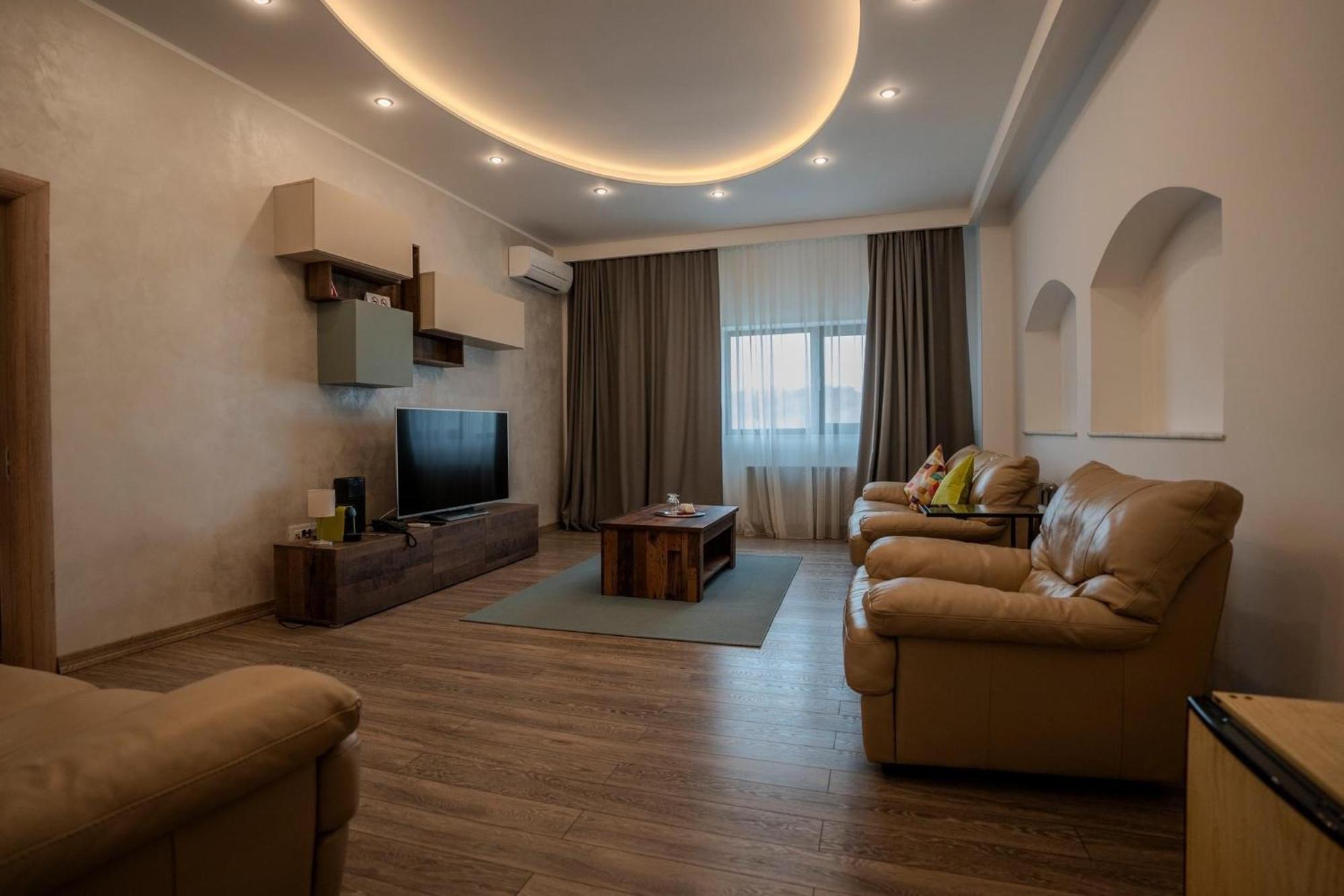 Hotel Emi Mihail Kogălniceanu Zewnętrze zdjęcie
